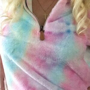 Fluffy Pastel Tye Dye Pullover! 💞